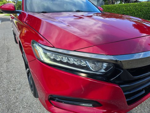 Used 2018 Honda Accord Sport image 18