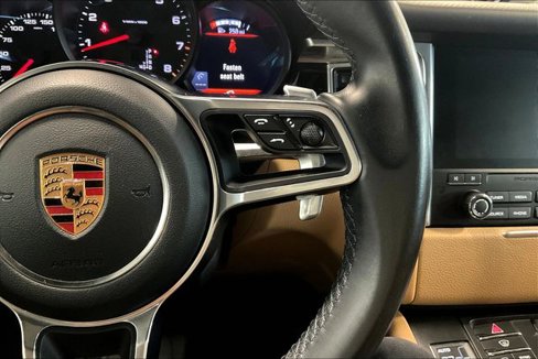 Used 2018 Porsche Macan image 19