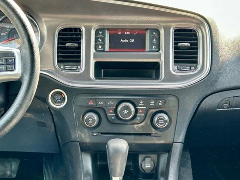 Used 2012 Dodge Charger SE image 11
