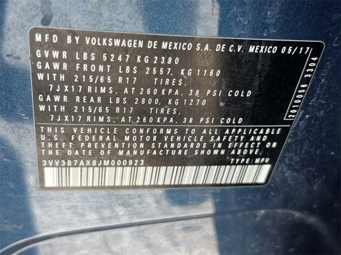 Used 2018 Volkswagen Tiguan SE image 36