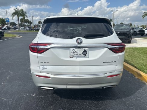 Used 2018 Buick Enclave Essence w/ Trailering Package image 6