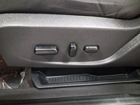 Used 2019 Ford Escape SE image 14