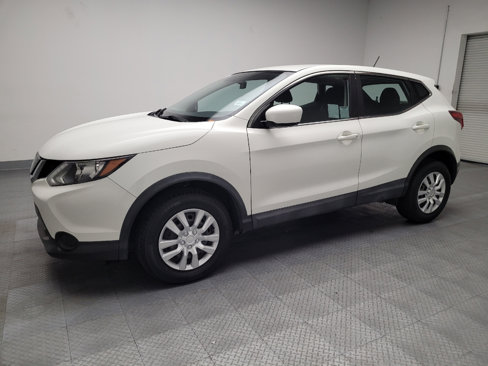 Used 2019 Nissan Rogue Sport S image 2