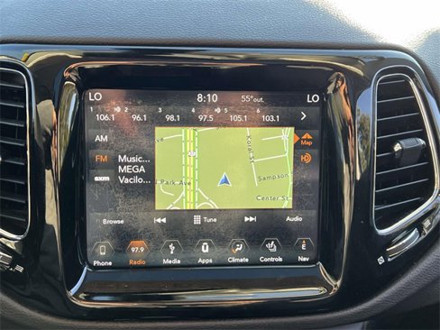 Used 2019 Jeep Compass Limited image 25
