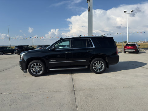 Used 2018 GMC Yukon Denali image 2
