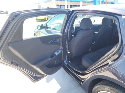 Used 2023 Chevrolet Malibu LT image 18