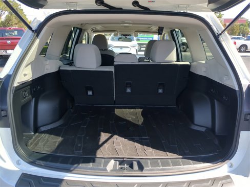 Used 2021 Subaru Forester Premium image 9