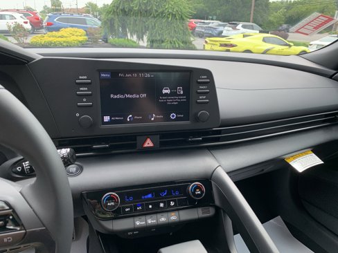 New 2025 Hyundai Elantra Sport image 24