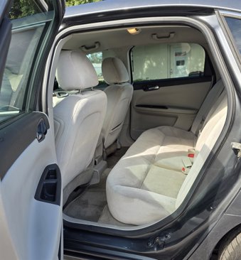 Used 2011 Chevrolet Impala LS image 29