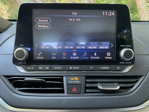 Used 2022 Nissan Altima 2.5 SV image 19