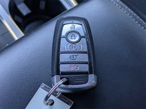 Used 2020 Ford Explorer Limited image 38