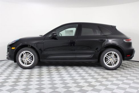New 2025 Porsche Macan image 2