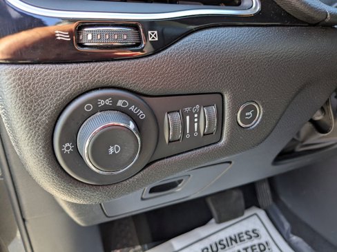 Certified 2023 Jeep Cherokee Altitude Lux image 15