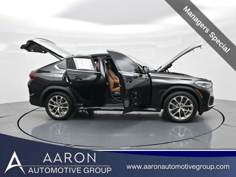 Used 2023 BMW X6 xDrive40i w/ Premium Package image 3