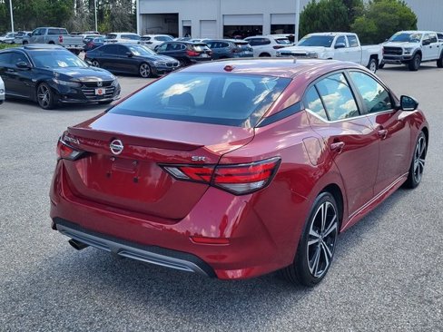 Used 2022 Nissan Sentra SR image 2