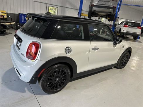 Used 2020 MINI Cooper S image 7