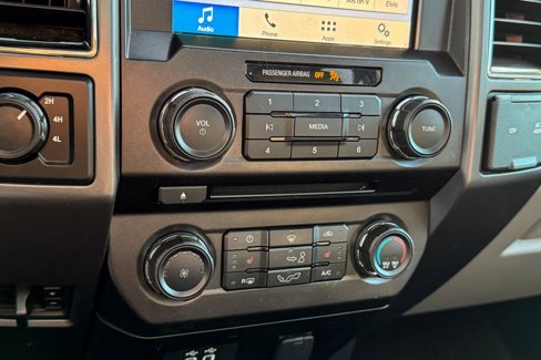 Used 2018 Ford F150 XLT w/ Equipment Group 302A Luxury image 19