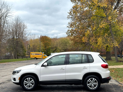 Used 2012 Volkswagen Tiguan S image 8