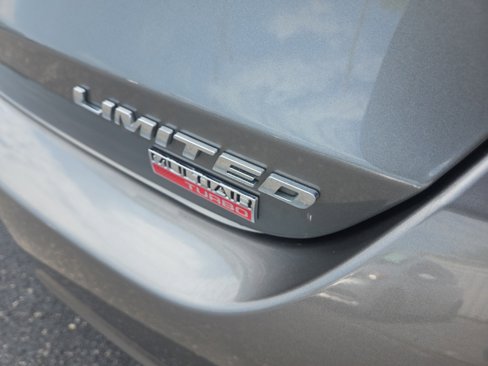 Used 2013 Dodge Dart Limited w/ Premium Group image 8