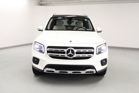 Used 2023 Mercedes-Benz GLB 250 4MATIC image 3