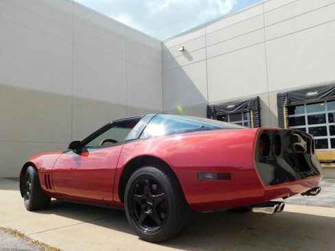 Used 1988 Chevrolet Corvette Coupe image 6
