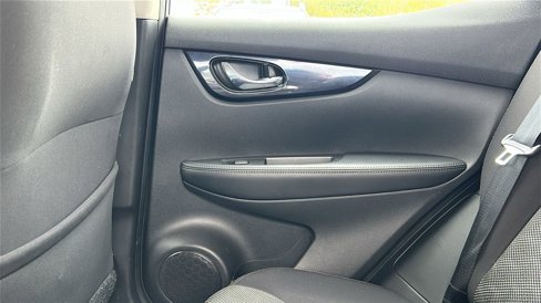 Used 2019 Nissan Rogue Sport SV image 25