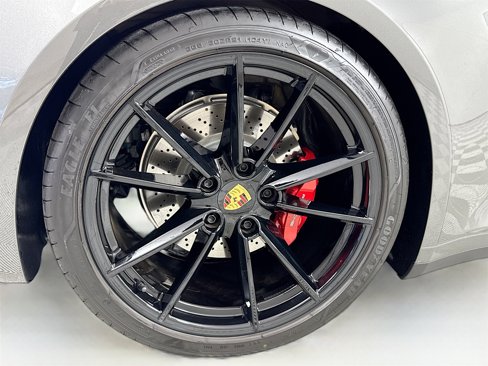Used 2024 Porsche 911 Carrera S image 27