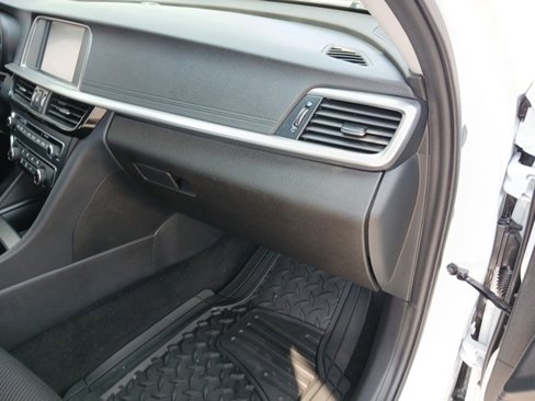 Used 2020 Kia Optima LX image 26