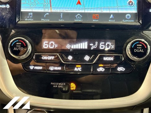Used 2018 Nissan Murano SV image 16