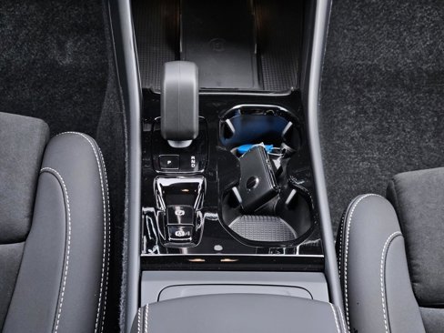 New 2026 Volvo XC40 B5 Ultra w/ Protection Package Premier image 31