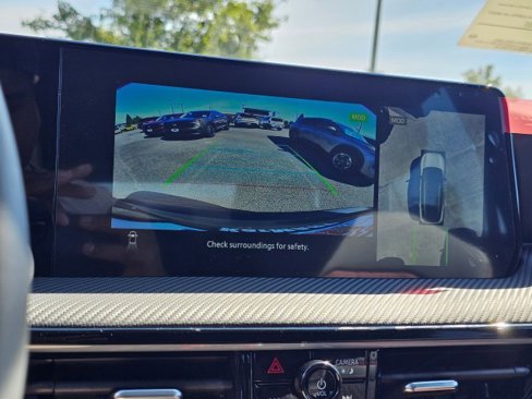 New 2025 Nissan Kicks SR w/ SR Premium Package image 32