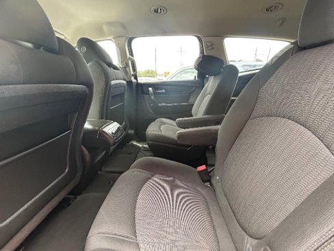 Used 2013 Chevrolet Traverse LT image 7