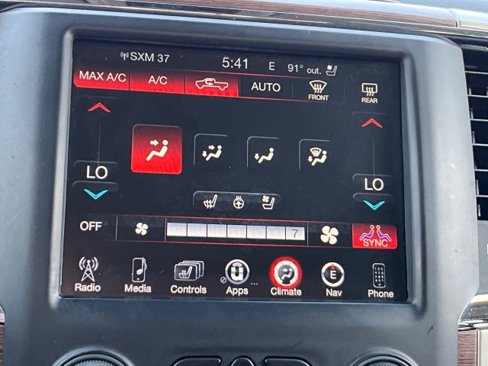 Used 2013 RAM 1500 Laramie w/ Convenience Group image 23