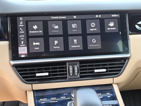 Used 2019 Porsche Cayenne image 19