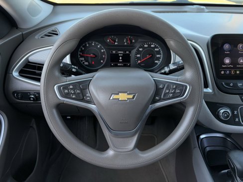 Used 2022 Chevrolet Malibu LS w/ Driver Confidence Package II image 14
