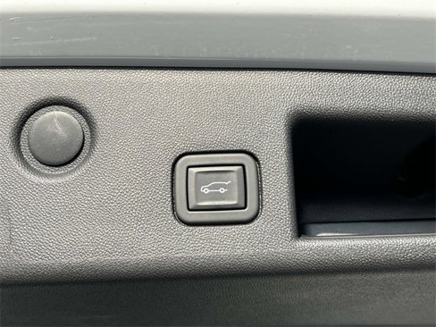 Certified 2022 Chevrolet Equinox RS image 9