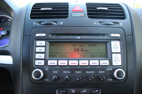 Used 2009 Volkswagen GTI 2-Door image 13