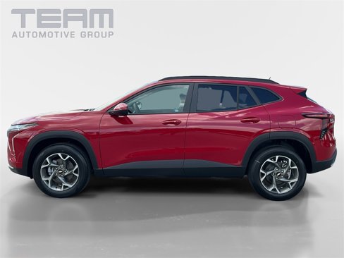 New 2026 Chevrolet Trax LT w/ Driver Confidence Package image 4