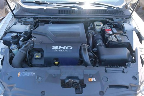 Used 2017 Ford Taurus SHO image 36