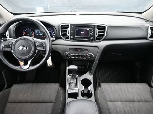 Used 2017 Kia Sportage LX image 18