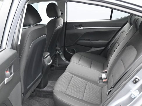Used 2019 Hyundai Elantra SE w/ Cargo Package image 26