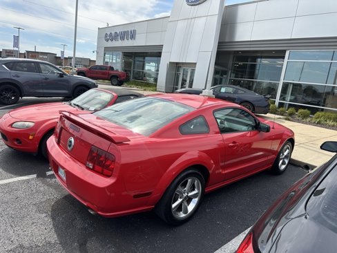 Used 2006 Ford Mustang GT image 4