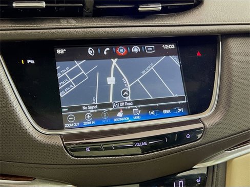 Used 2018 Cadillac XT5 Premium Luxury image 14