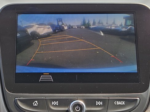Used 2020 Chevrolet Malibu LT image 23