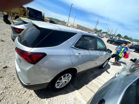 Used 2022 Chevrolet Equinox LT image 30
