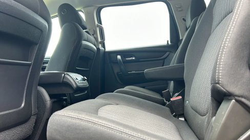 Used 2016 Chevrolet Traverse LT image 13