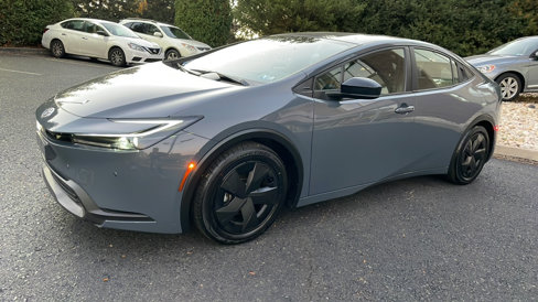 Used 2023 Toyota Prius LE image 11