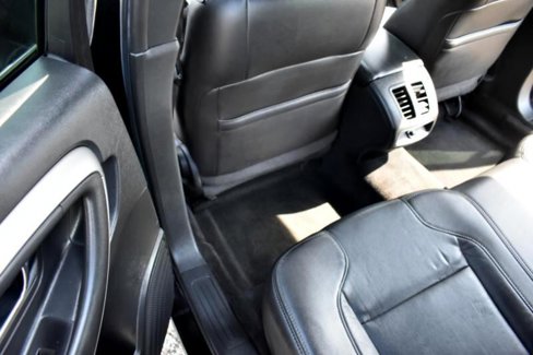 Used 2013 Ford Taurus SEL image 24