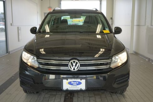 Used 2015 Volkswagen Tiguan SE image 17