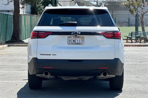 Used 2022 Chevrolet Traverse LS w/ Midnight/Sport Edition image 5